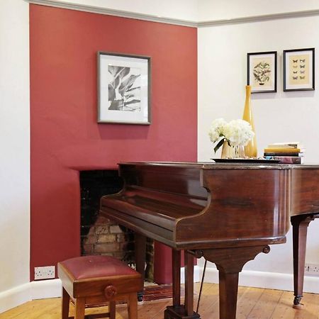 Villa The Majestic Oxford House - Piano - Garden Exterior foto